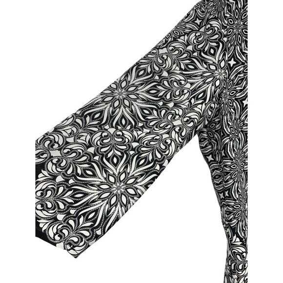 JM Collection Size Large Black White Geometric Stud V-Neck Tunic Top Blouse New - Picture 5 of 10